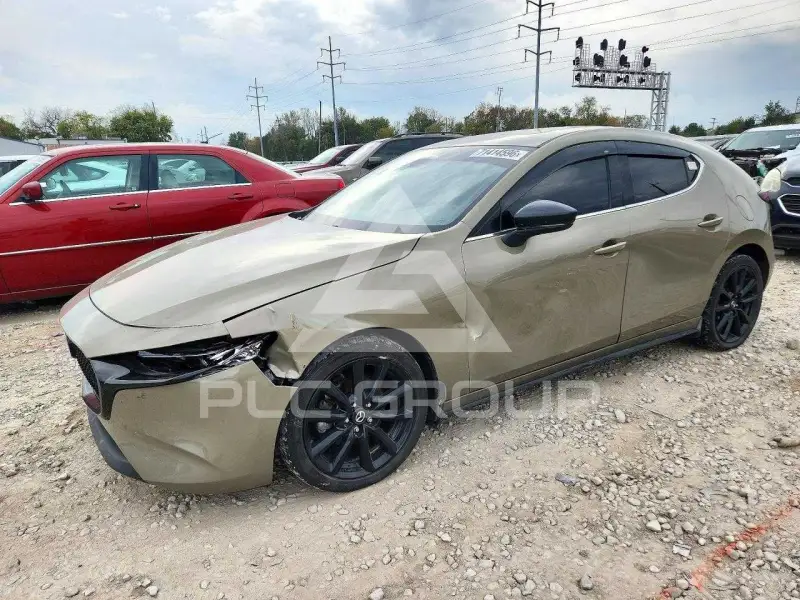 2024 Mazda 3 photo