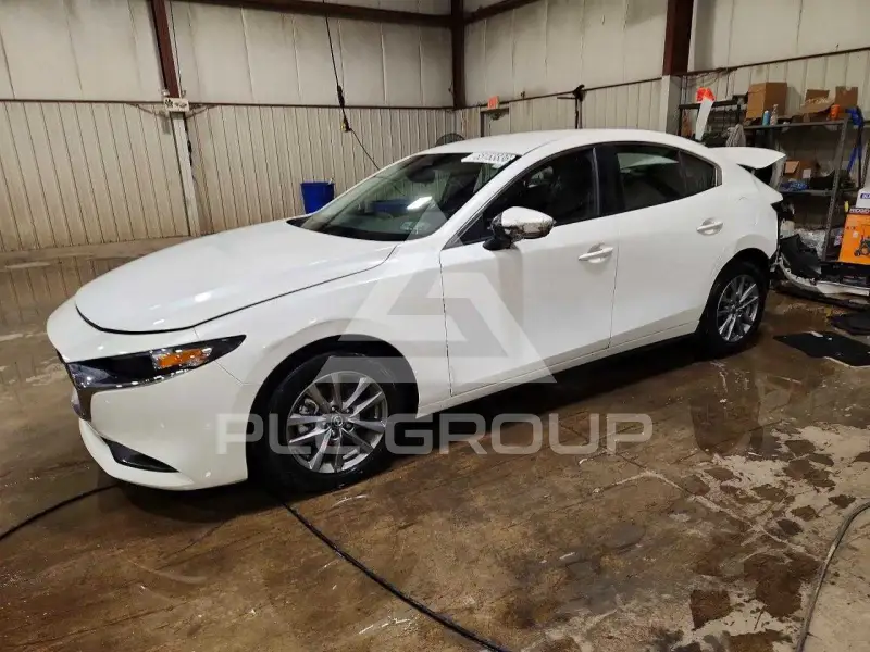 2024 Mazda 3 фото