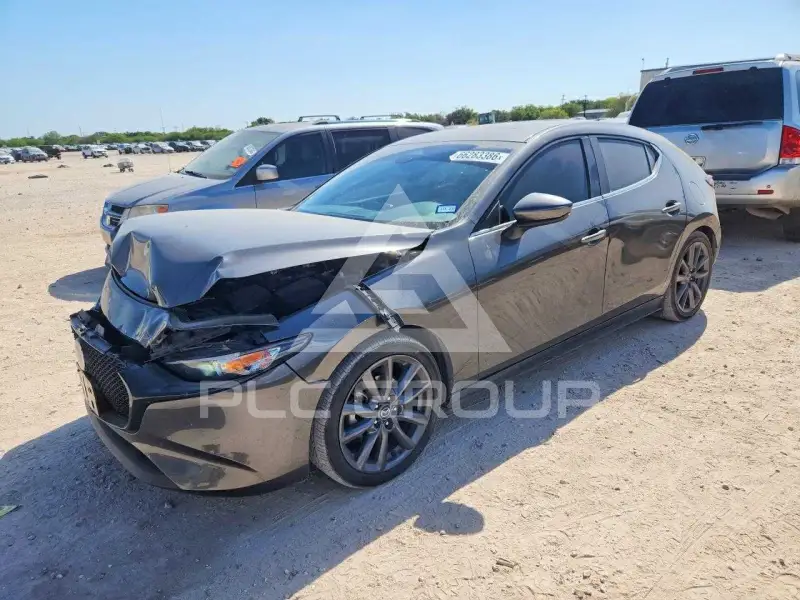2024 Mazda 3 фото