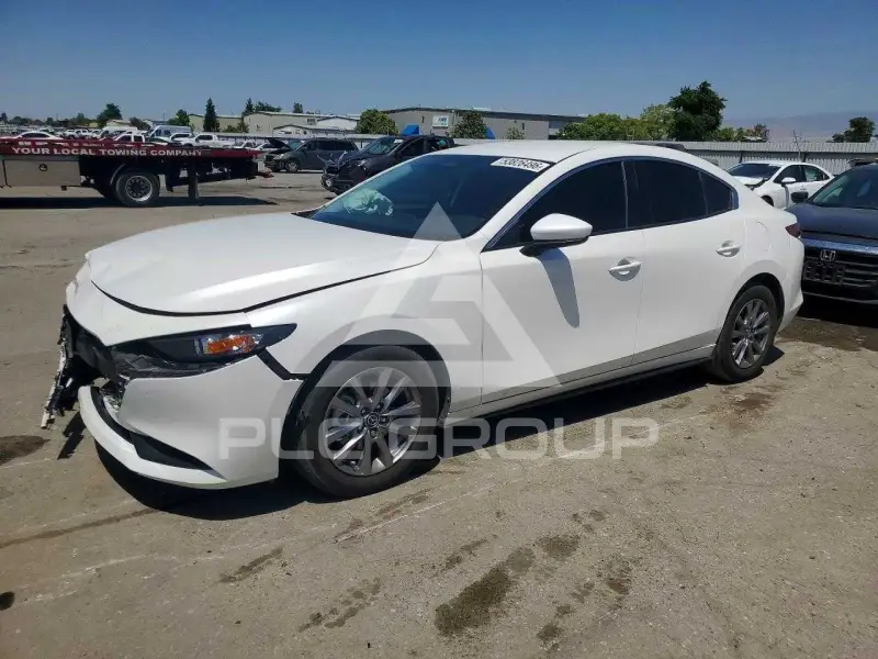 2024 Mazda 3 фото