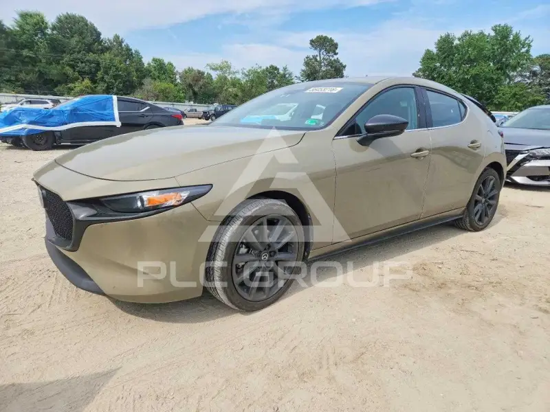 2024 Mazda 3 photo