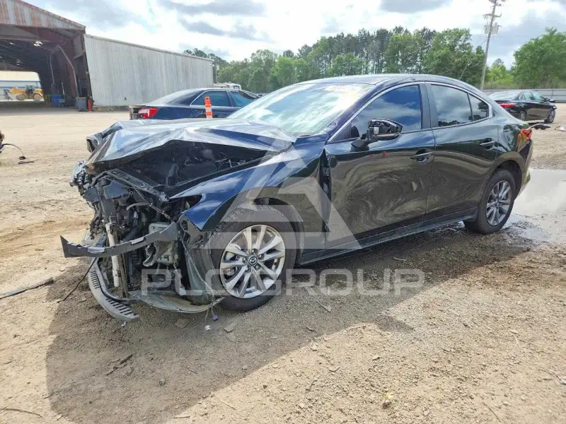 2024 Mazda 3 фото