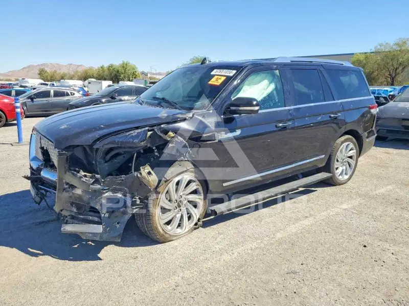 2024 Lincoln NAVIGATOR photo