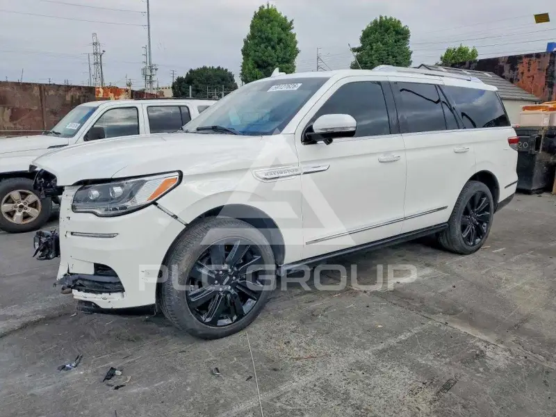 2024 Lincoln NAVIGATOR фото