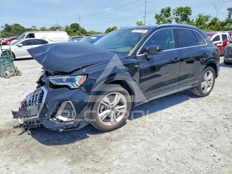 2024 Audi Q3 фото
