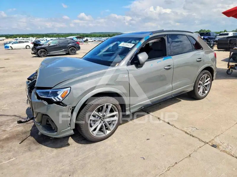 2024 Audi Q3 фото