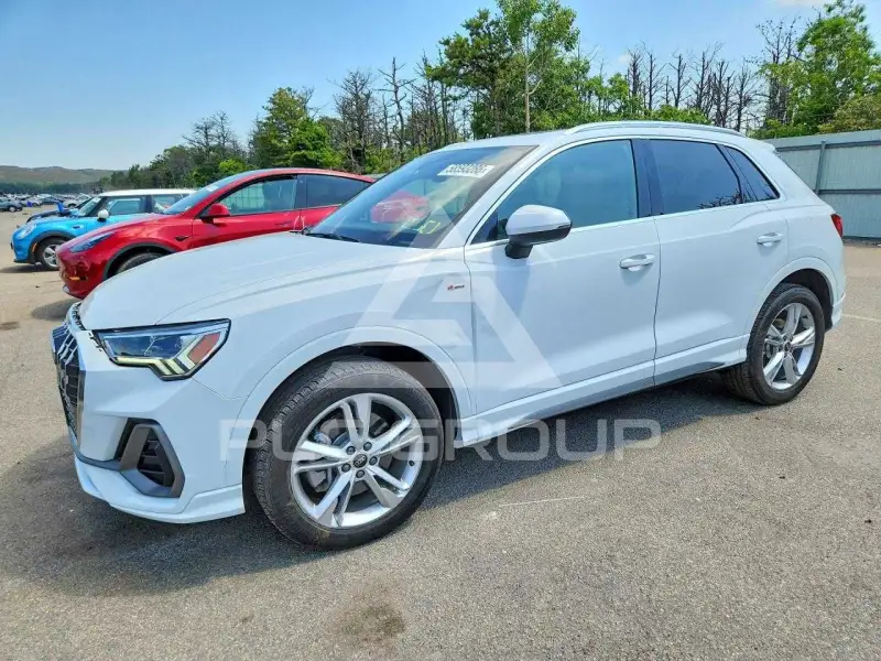 2024 Audi Q3 photo