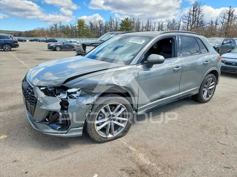 2024 Audi Q3 фото