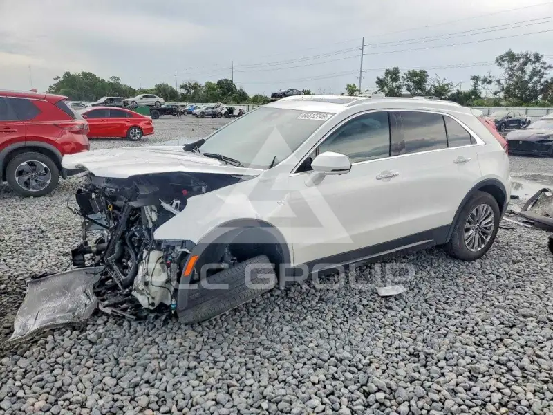 2024 Cadillac XT4 фото
