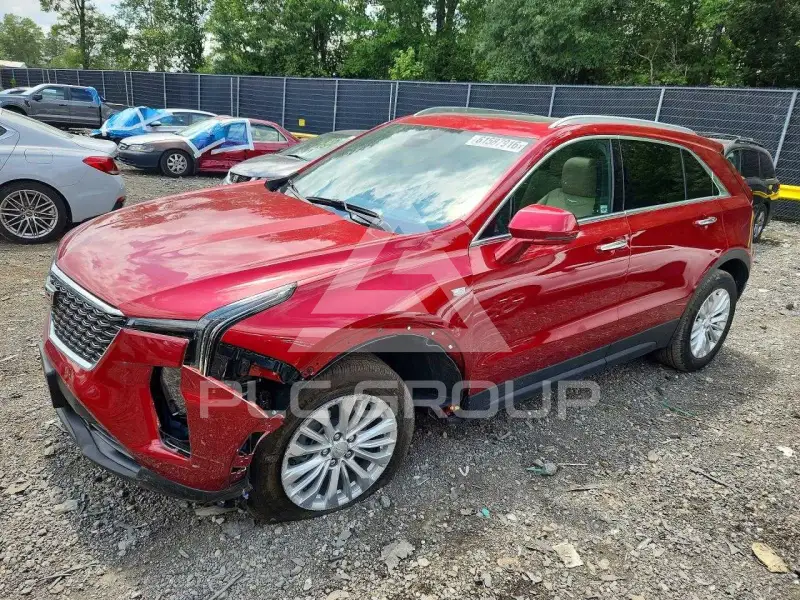 2024 Cadillac XT4 photo