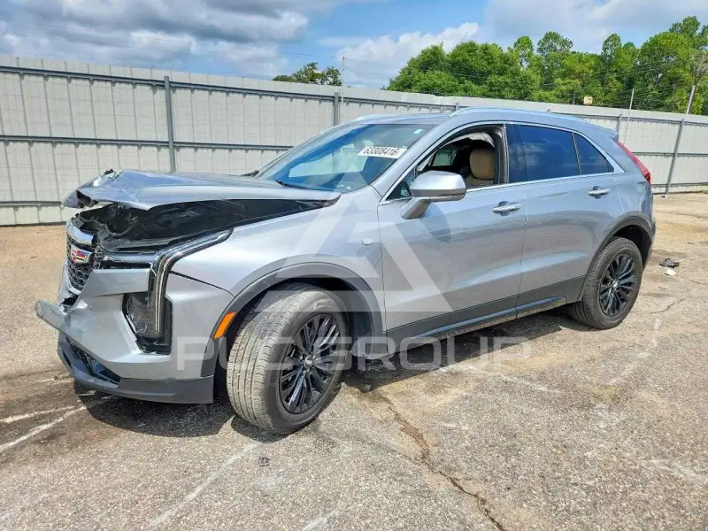 2024 Cadillac XT4 photo