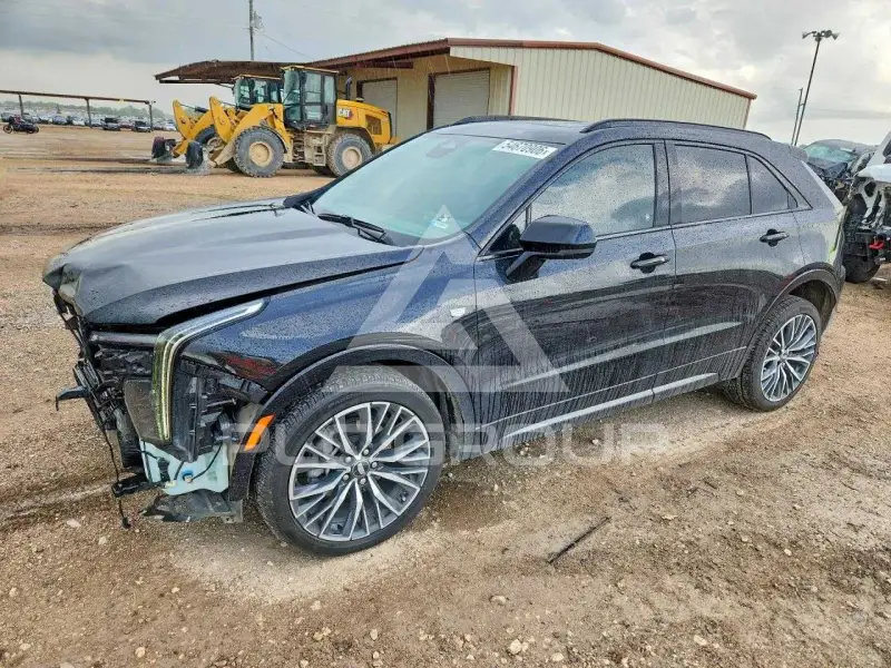 2024 Cadillac XT4 photo