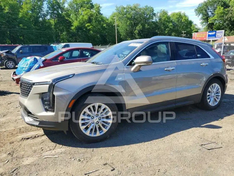2024 Cadillac XT4 фото
