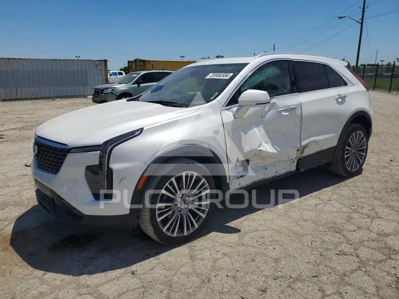 2024 Cadillac XT4 photo