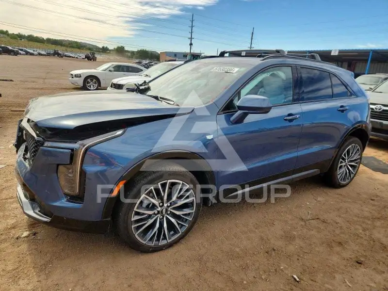 2024 Cadillac XT4 photo
