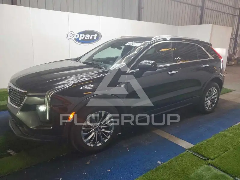 2024 Cadillac XT4 фото