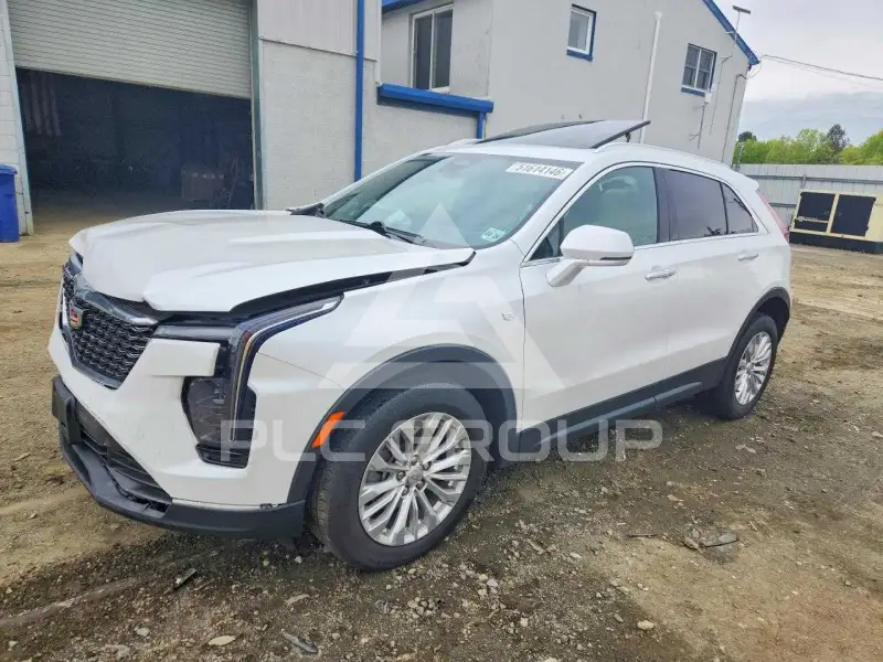 2024 Cadillac XT4 фото