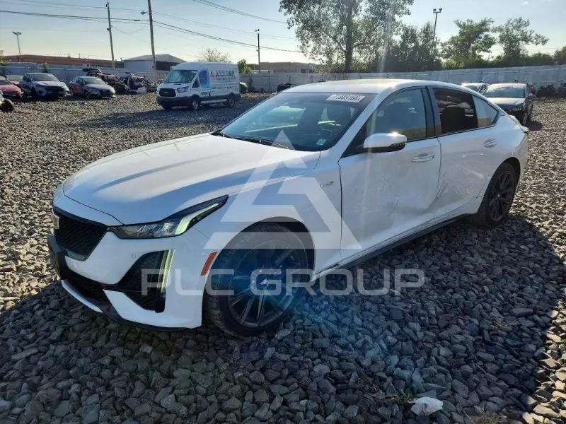 2024 Cadillac CT5 фото