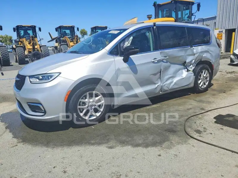 2024 Chrysler PACIFICA фото