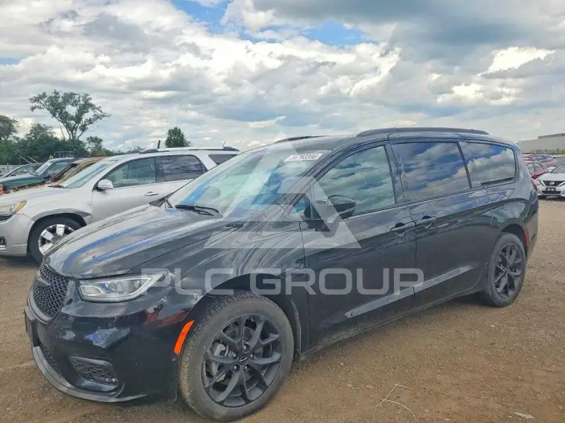 2024 Chrysler PACIFICA фото