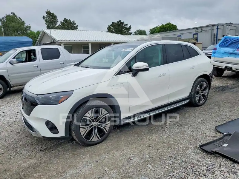 2024 Mercedes Benz EQE photo
