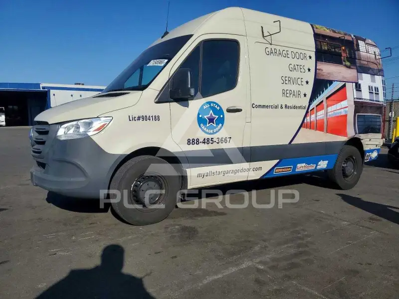 2024 Mercedes Benz Sprinter photo