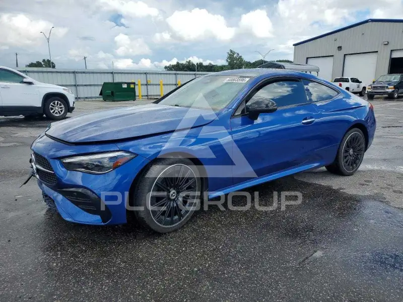 2024 Mercedes Benz  photo