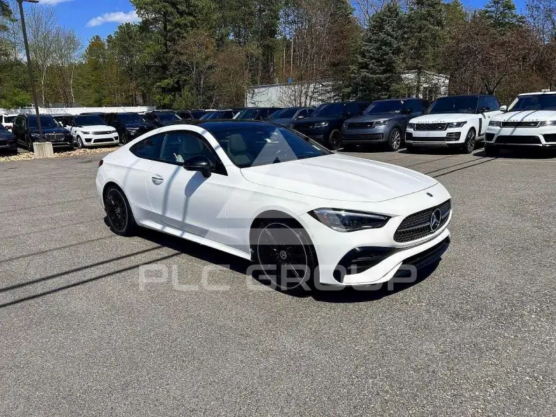 2024 Mercedes Benz  photo