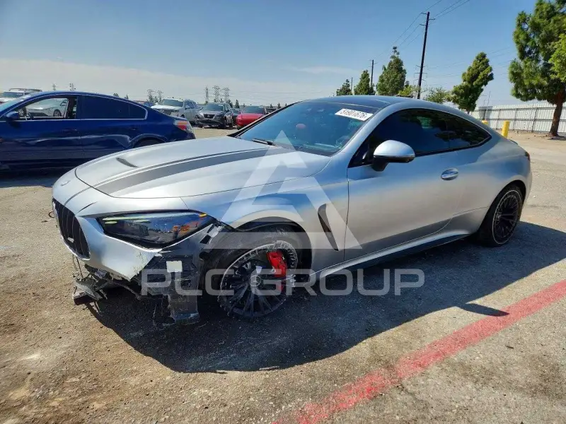 2024 Mercedes Benz  фото