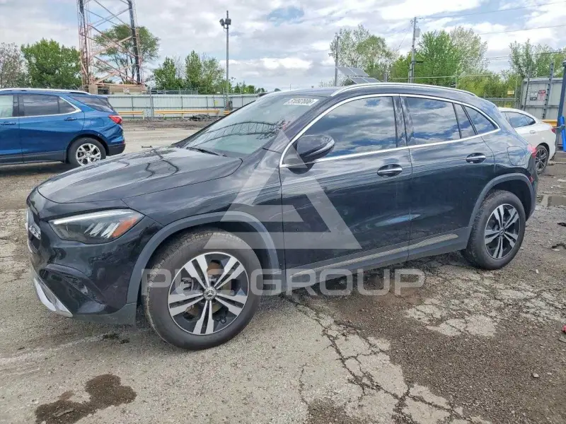 2024 Mercedes Benz GLA-Class фото