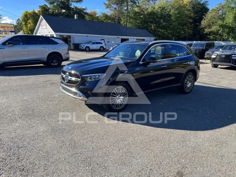 2024 Mercedes Benz GLC-Class фото