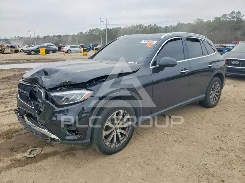 2024 Mercedes Benz GLC-Class фото