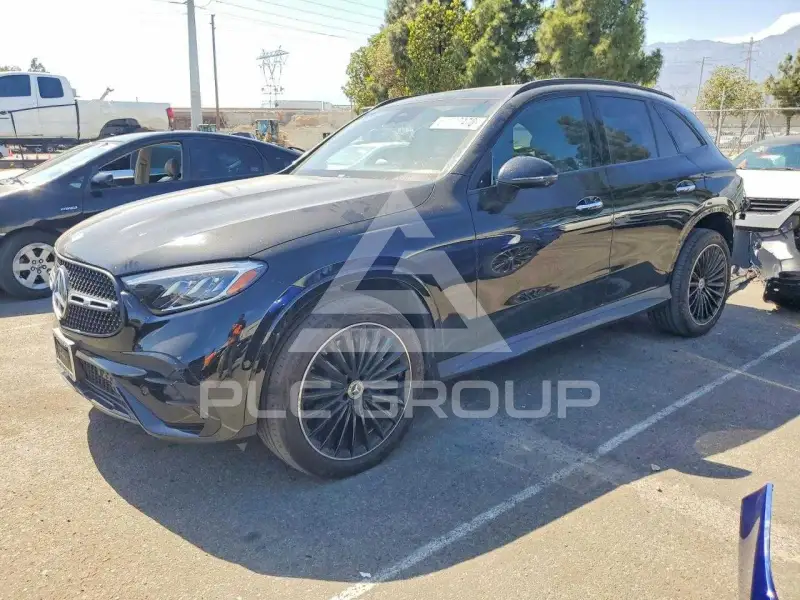 2024 Mercedes Benz GLC-Class фото