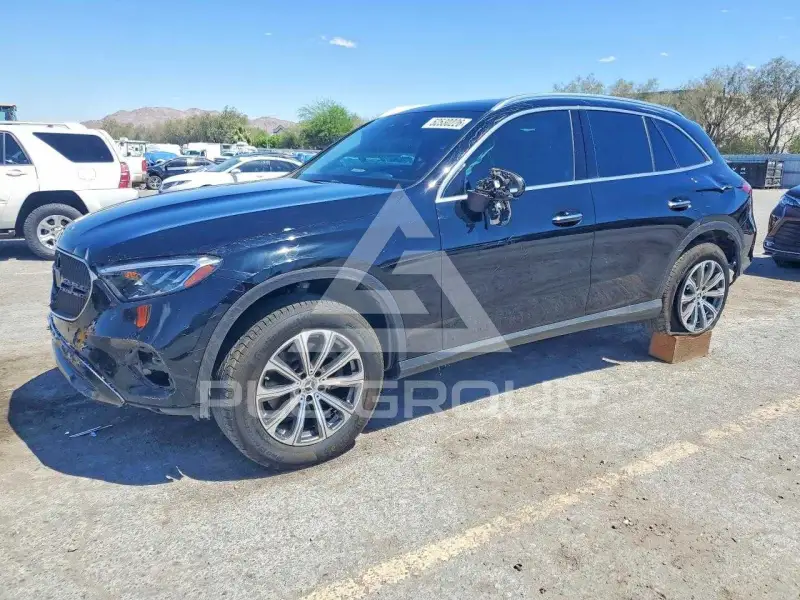 2024 Mercedes Benz GLC-Class фото