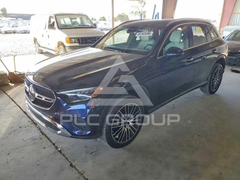 2024 Mercedes Benz GLC-Class photo