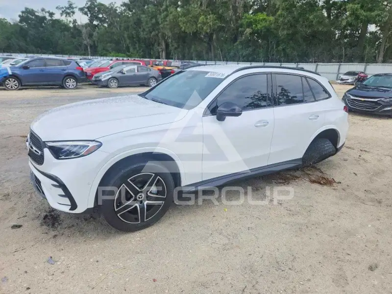 2024 Mercedes Benz GLC-Class фото