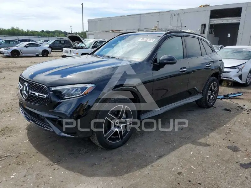 2024 Mercedes Benz GLC-Class фото