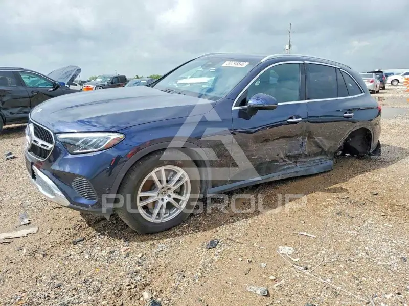 2024 Mercedes Benz GLC-Class фото