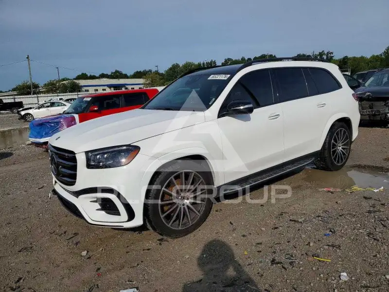 2024 Mercedes Benz GLS-Class photo