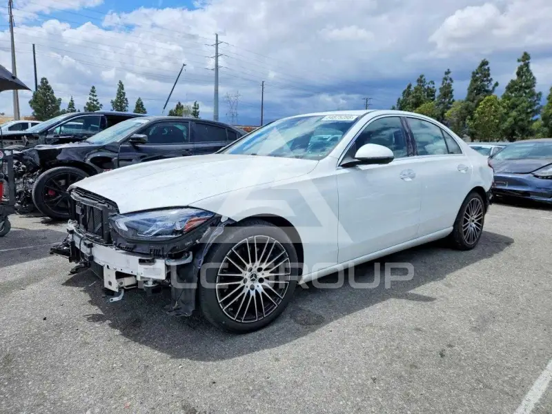 2024 Mercedes Benz C-Class фото