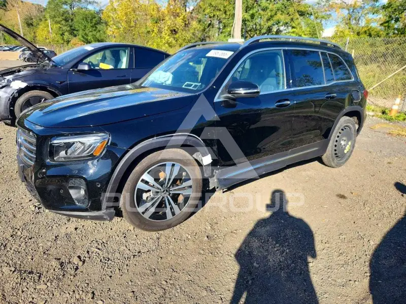 2024 Mercedes Benz GLB photo