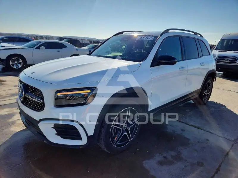 2024 Mercedes Benz GLB фото