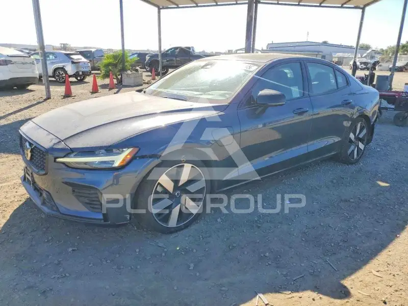 2024 Volvo S60 photo