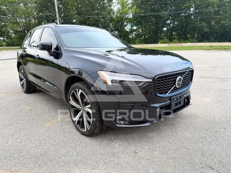 2024 Volvo XC60 photo