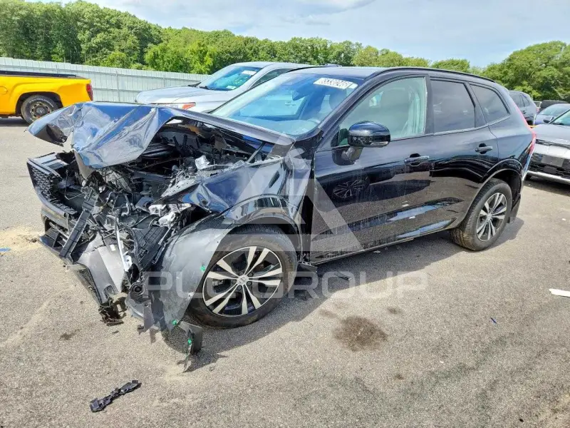 2024 Volvo XC60 photo
