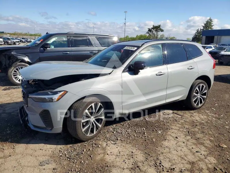 2024 Volvo XC60 photo