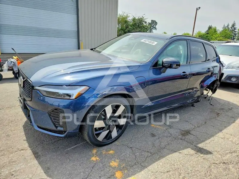 2024 Volvo XC60 фото