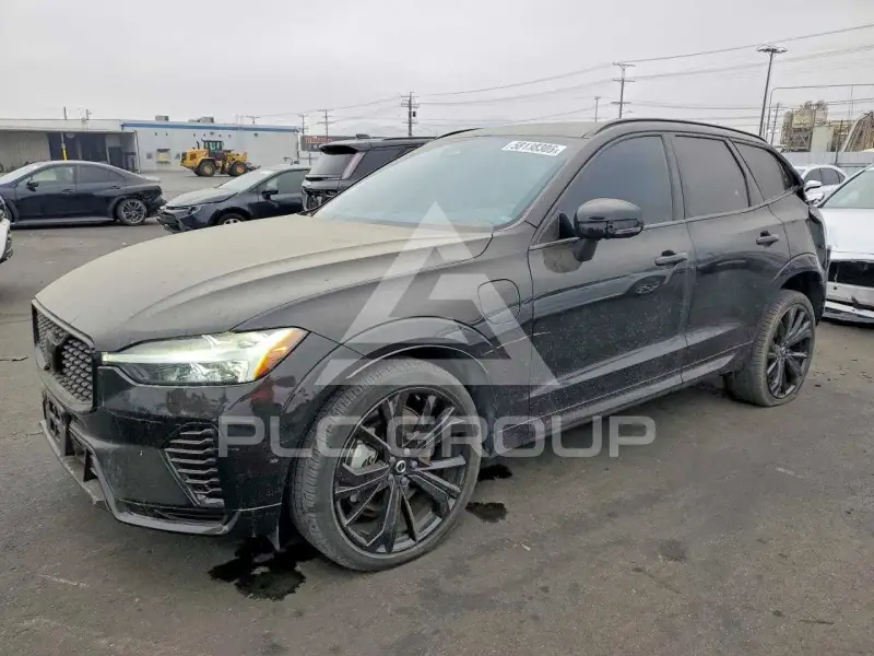 2024 Volvo XC60 photo