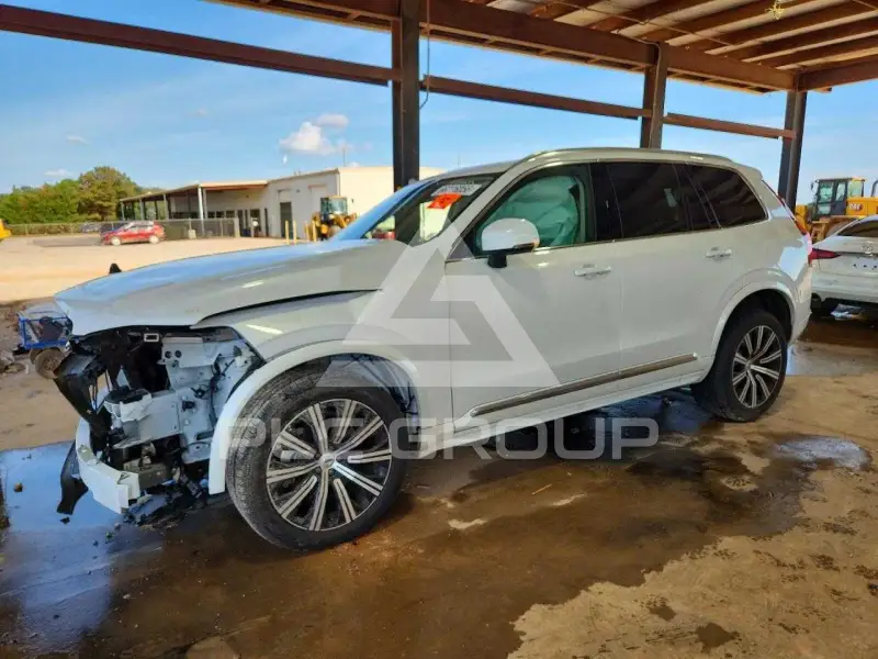 2024 Volvo XC90 фото