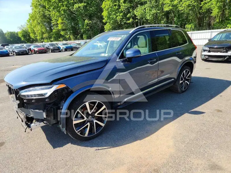 2024 Volvo XC90 photo